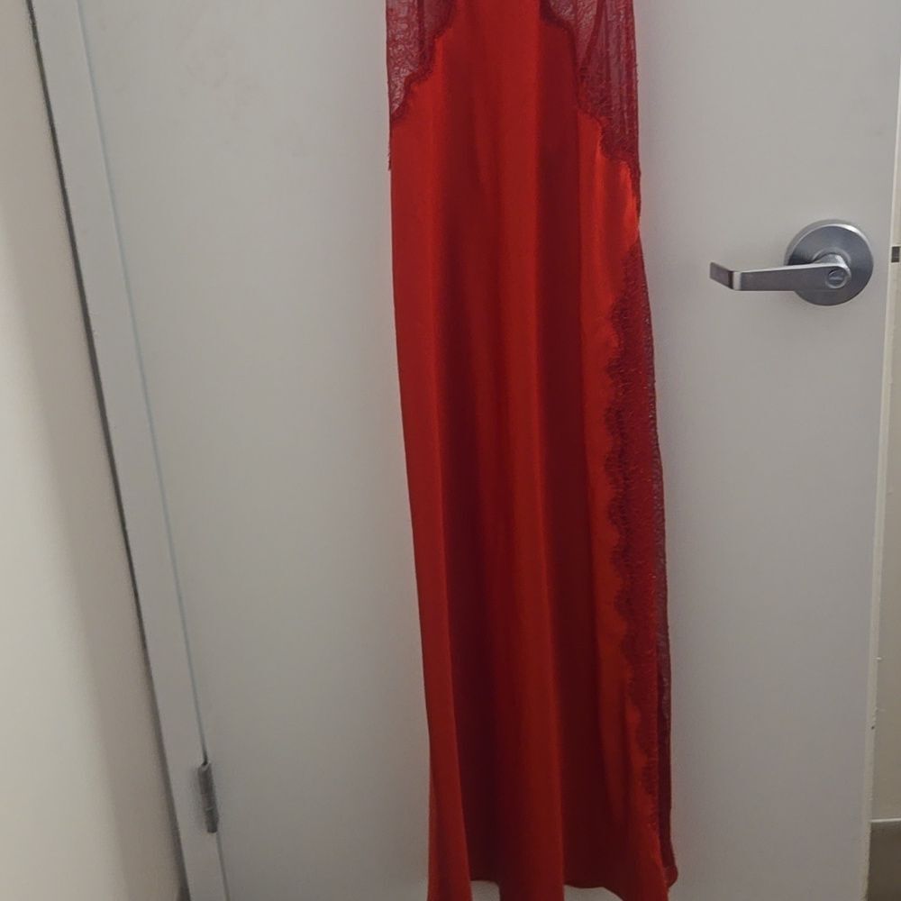 Victorias SECRET BUNDLE - Picture 8 of 16